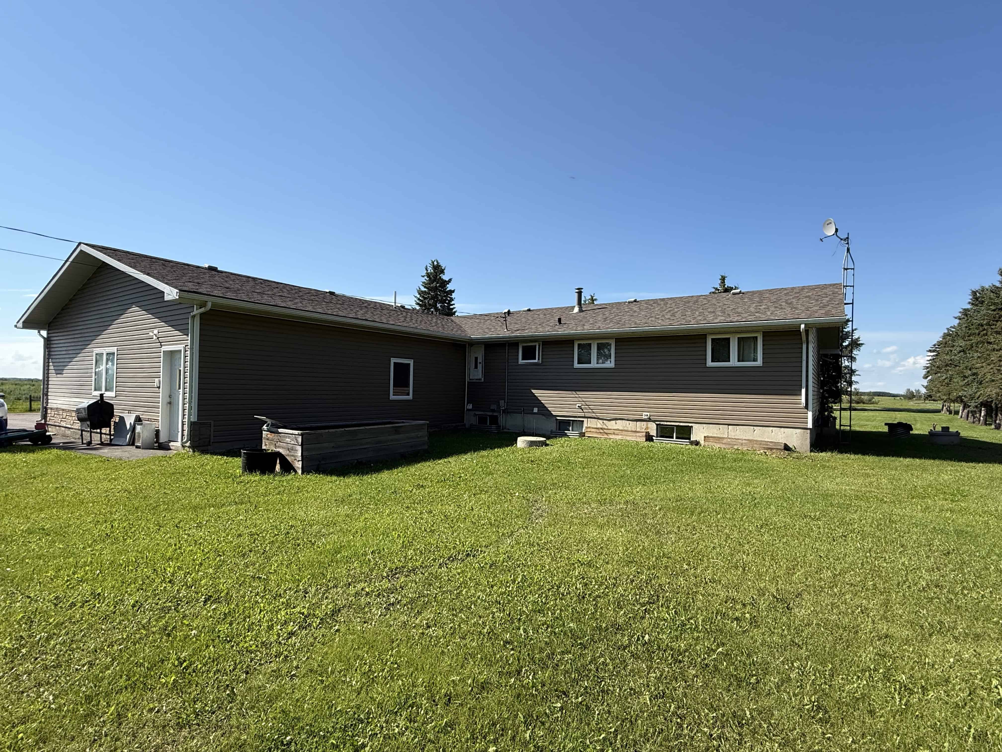 14015 Township Road 540 County of Minburn AB T0B 4K0