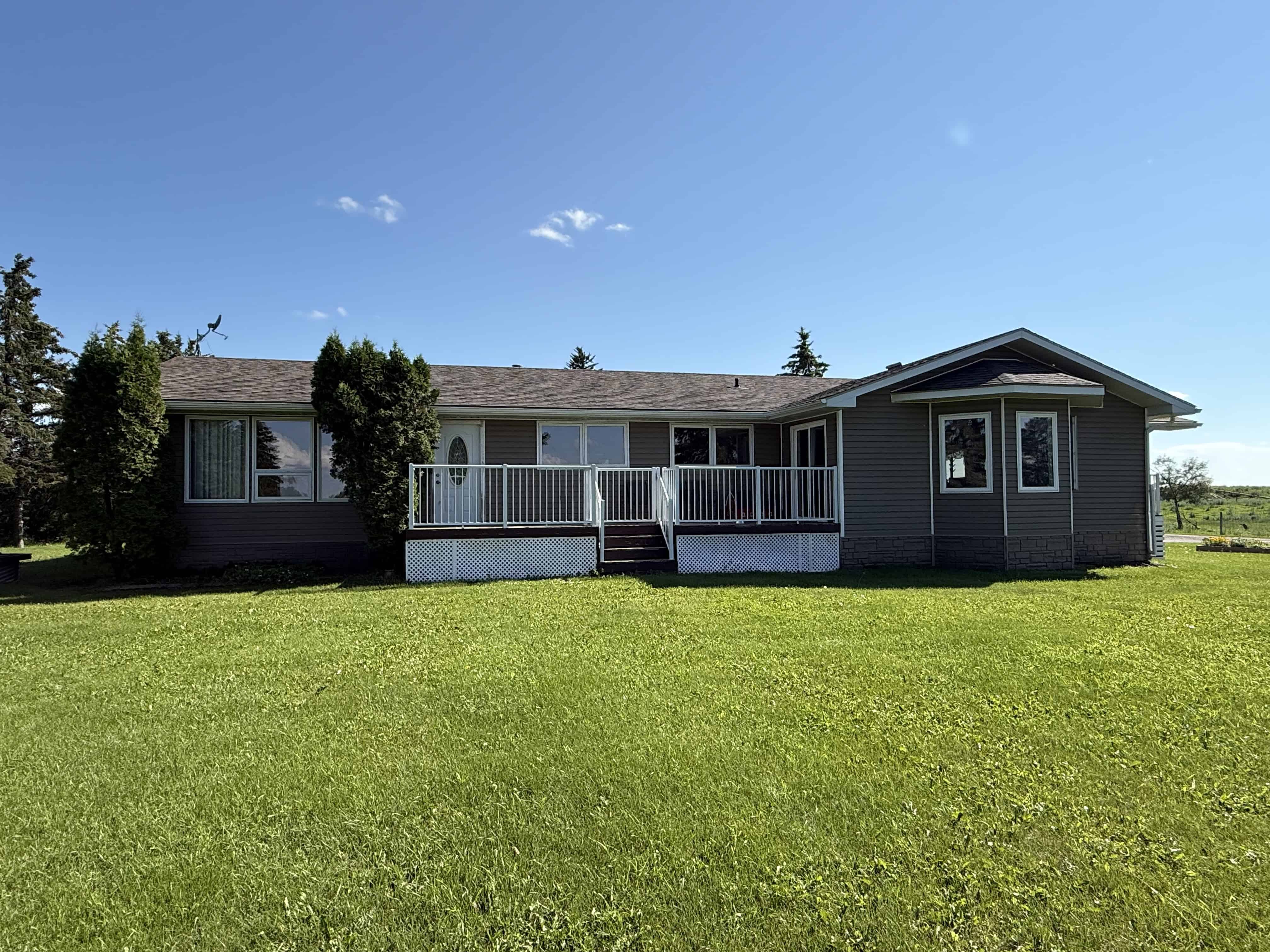 14015 Township Road 540 County of Minburn AB T0B 4K0