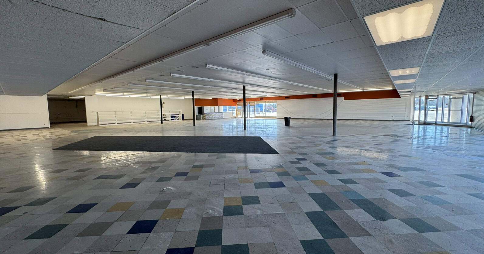 1900 E Pawnee Wichita KS 67211