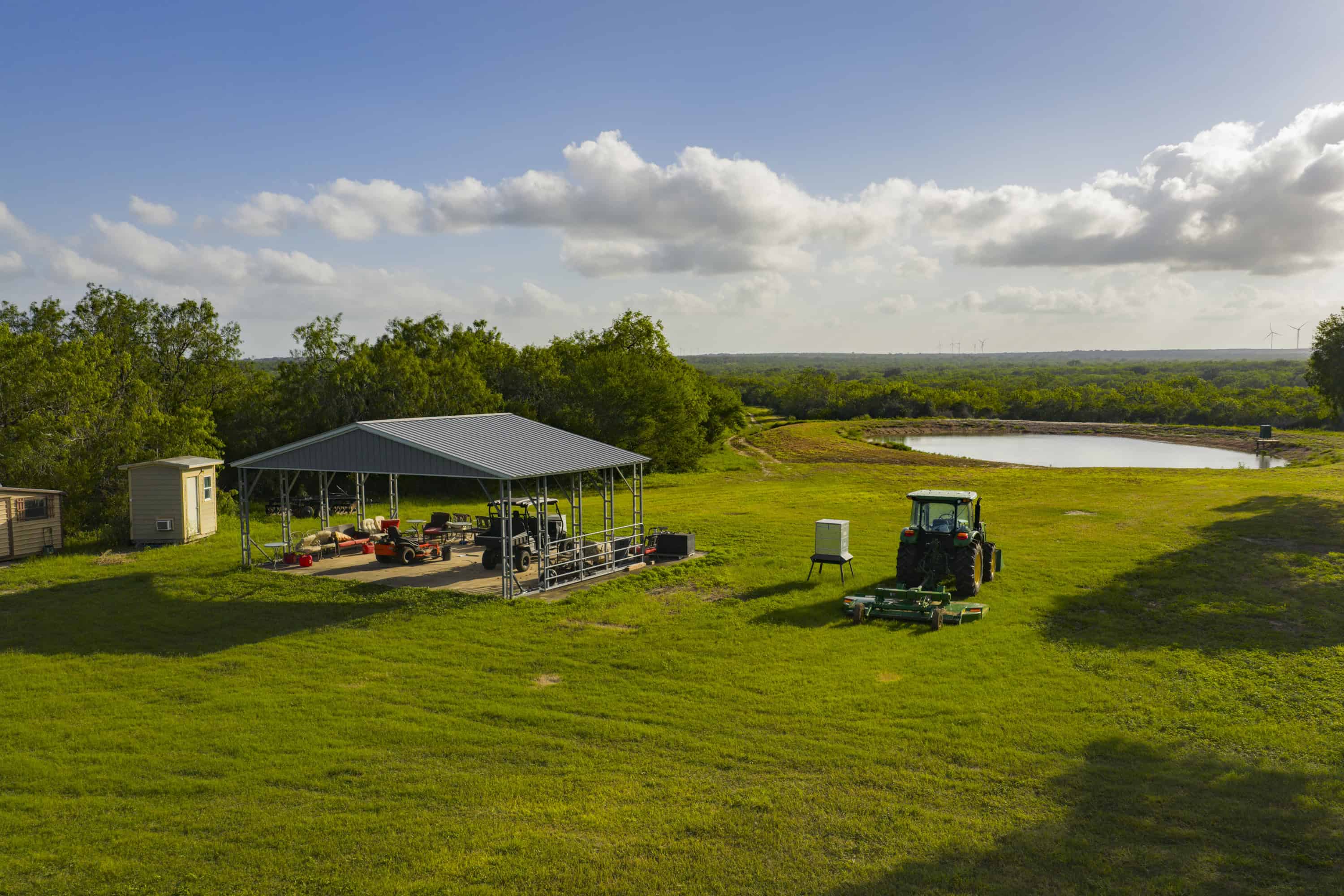 10255 Cr 113 Pettus TX 78146