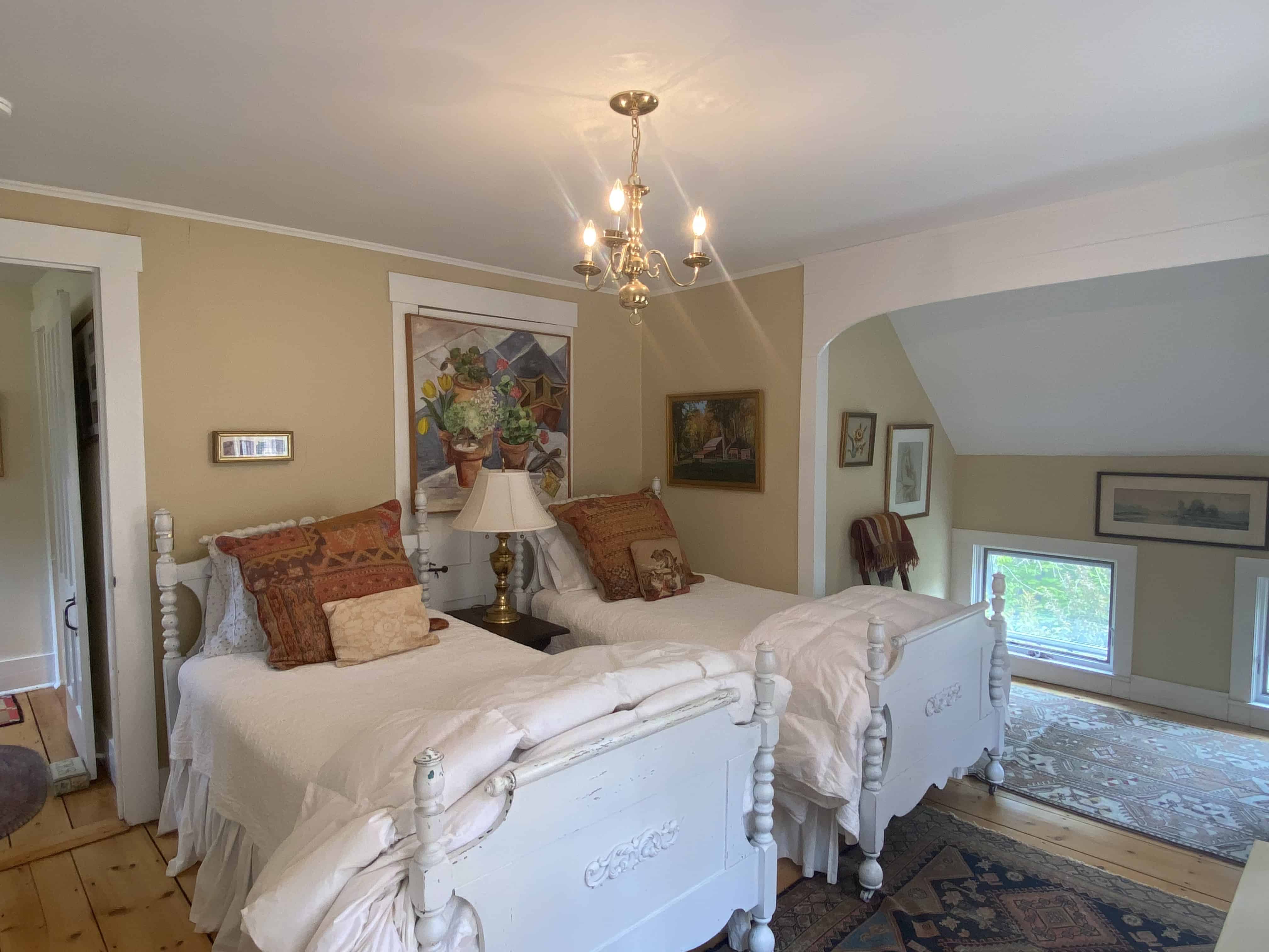 Edgehill Londonderry VT 05340