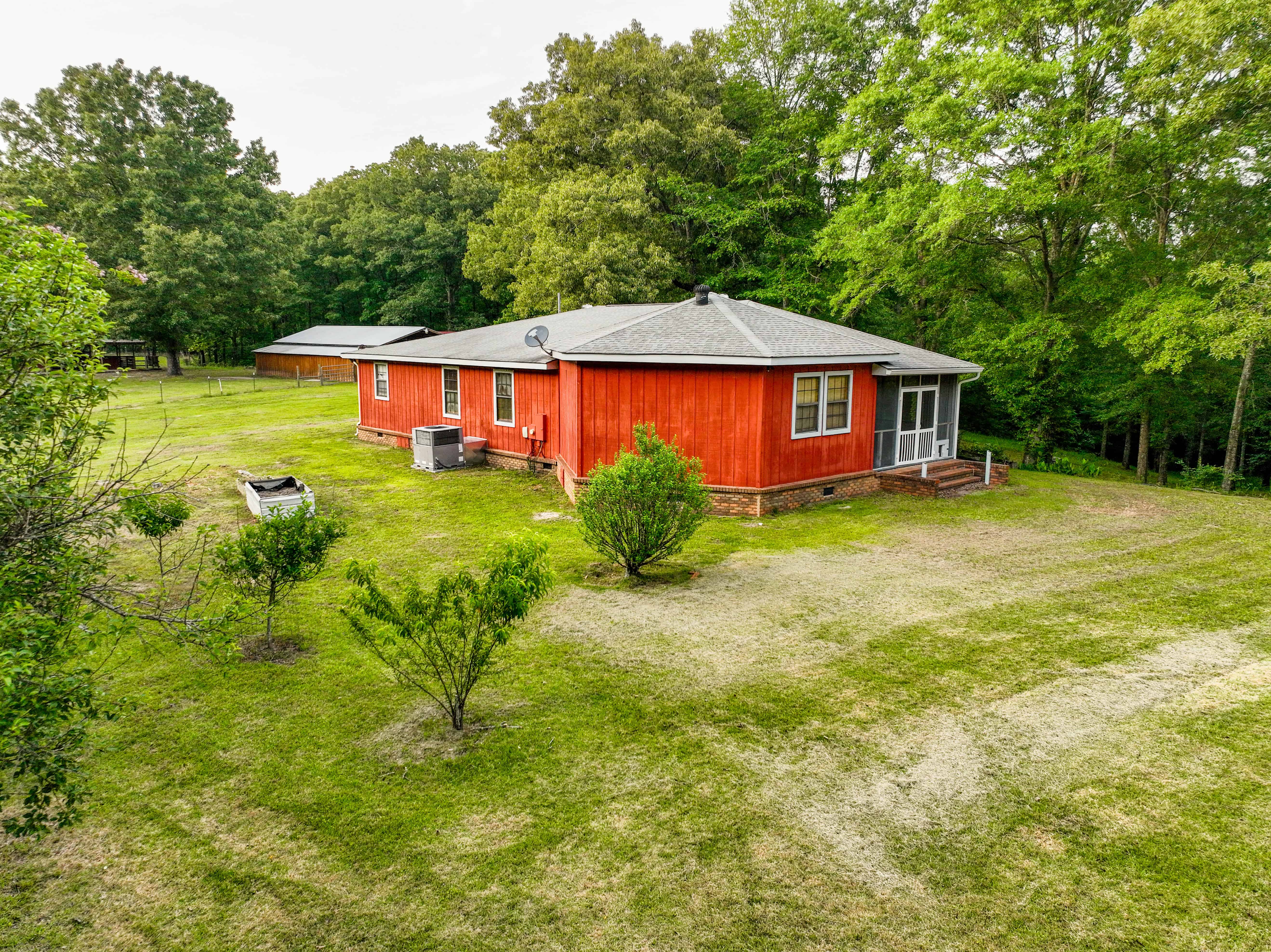 1661 Antioch Church Road Midway AL 36053