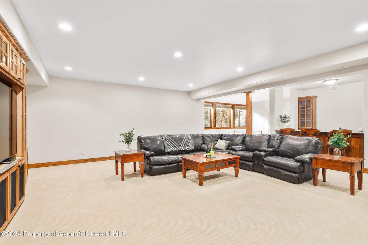 904 Cedar Creek Carbondale CO 81623