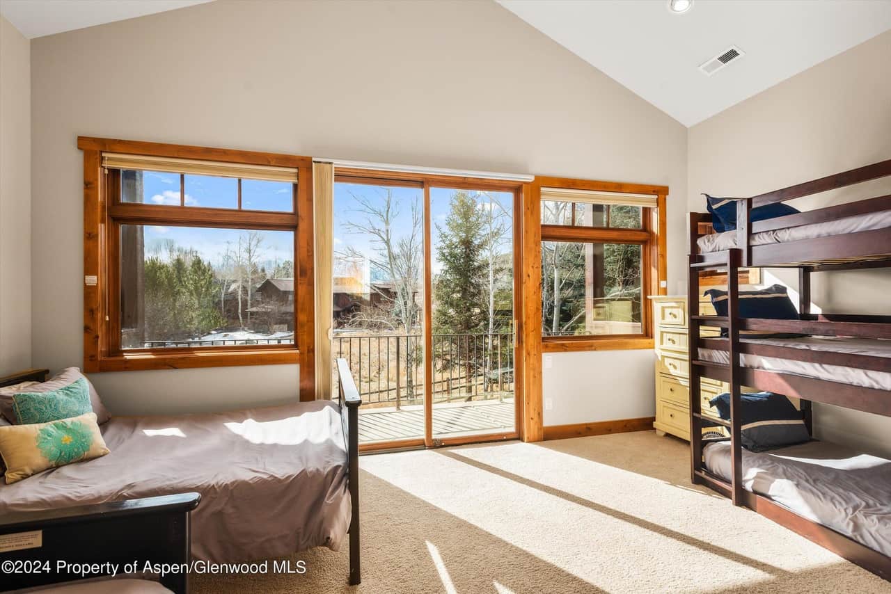 904 Cedar Creek Carbondale CO 81623