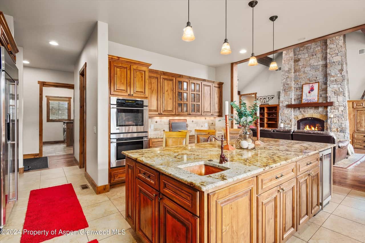 904 Cedar Creek Carbondale CO 81623
