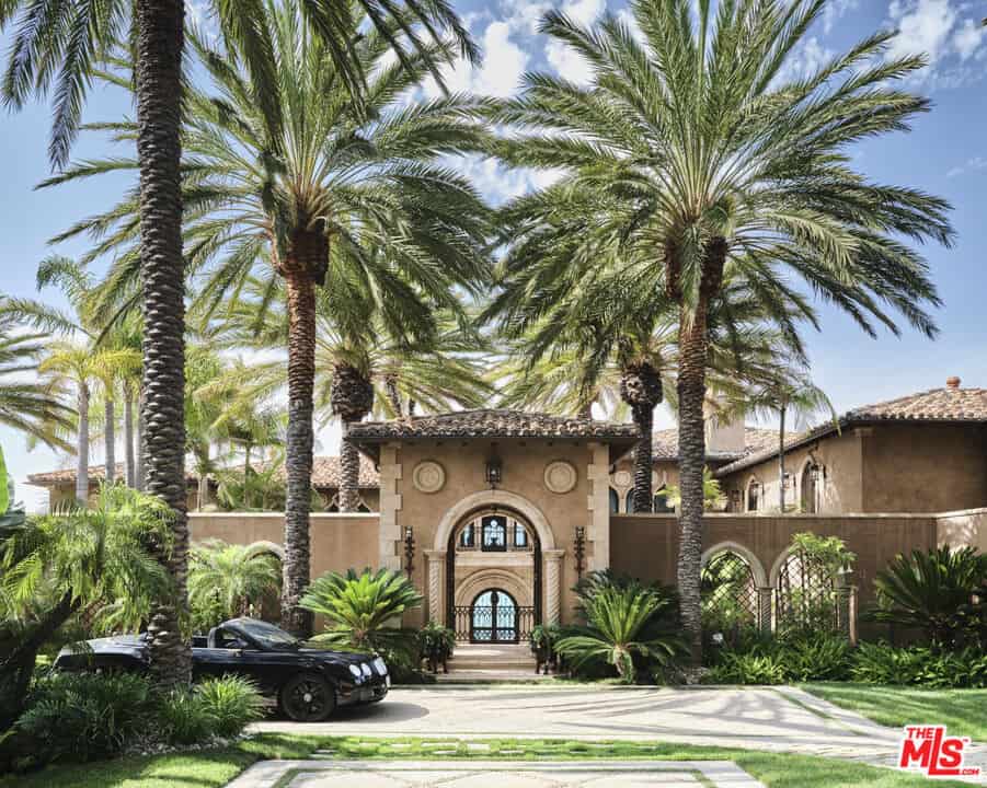 25142 Pacific Coast Highway Malibu CA 90265
