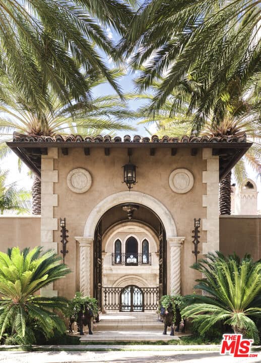 25142 Pacific Coast Highway Malibu CA 90265