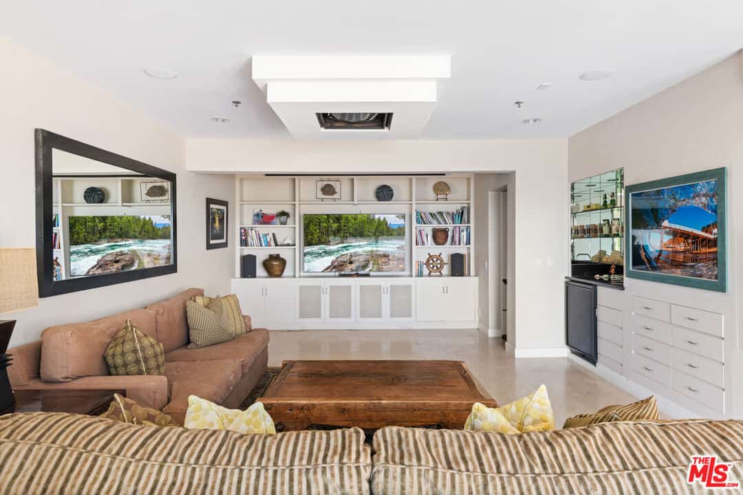 28026 Sea Lane Drive Malibu CA 90265