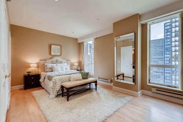 270 E Pearson Street Chicago IL 60611