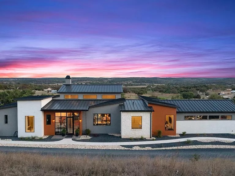 234 Deer Park Lane Kerrville TX 78028