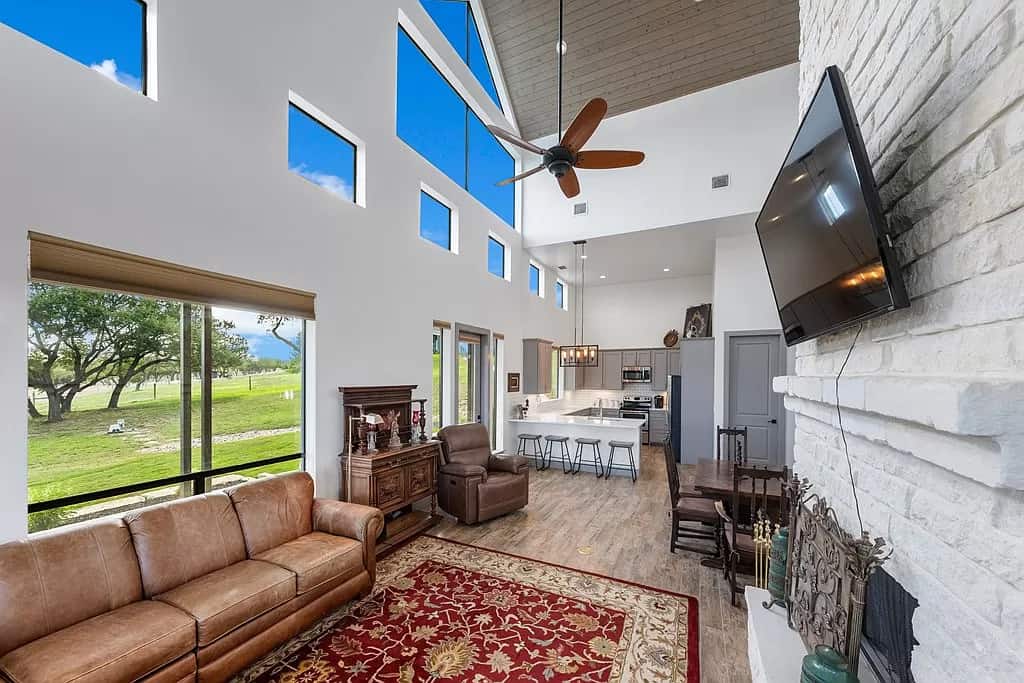 234 Deer Park Lane Kerrville TX 78028