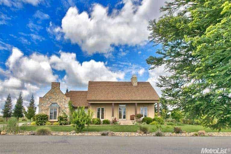 7541 Sloughhouse Road Elk Grove CA 95624