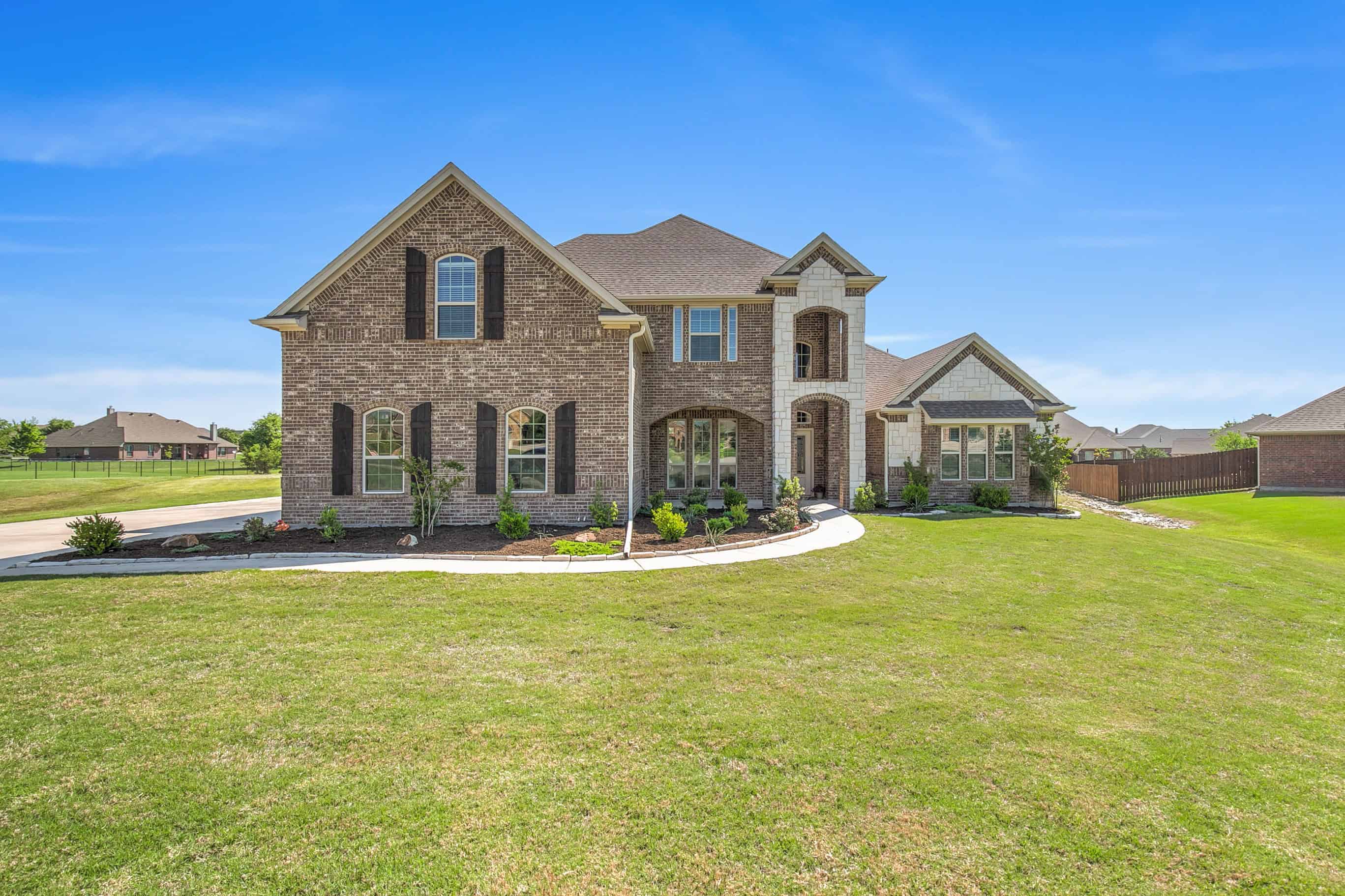 121 Mearl Court Hudson Oaks TX 76087