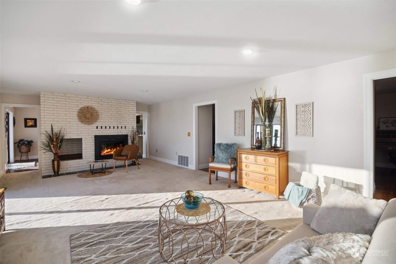 17403 88th Street SW Longbranch WA 98351