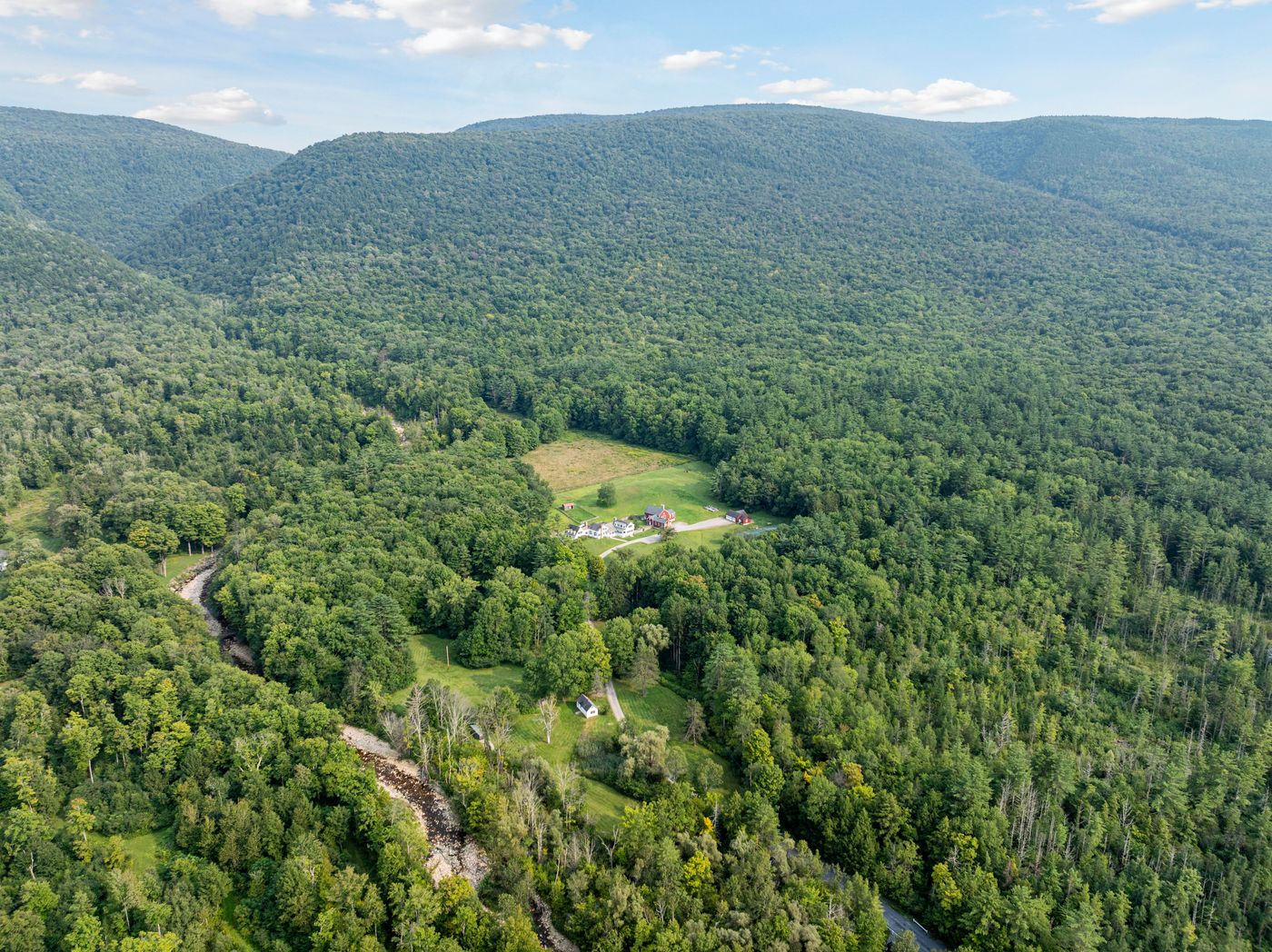 527 Benson Road Manchester VT 05255