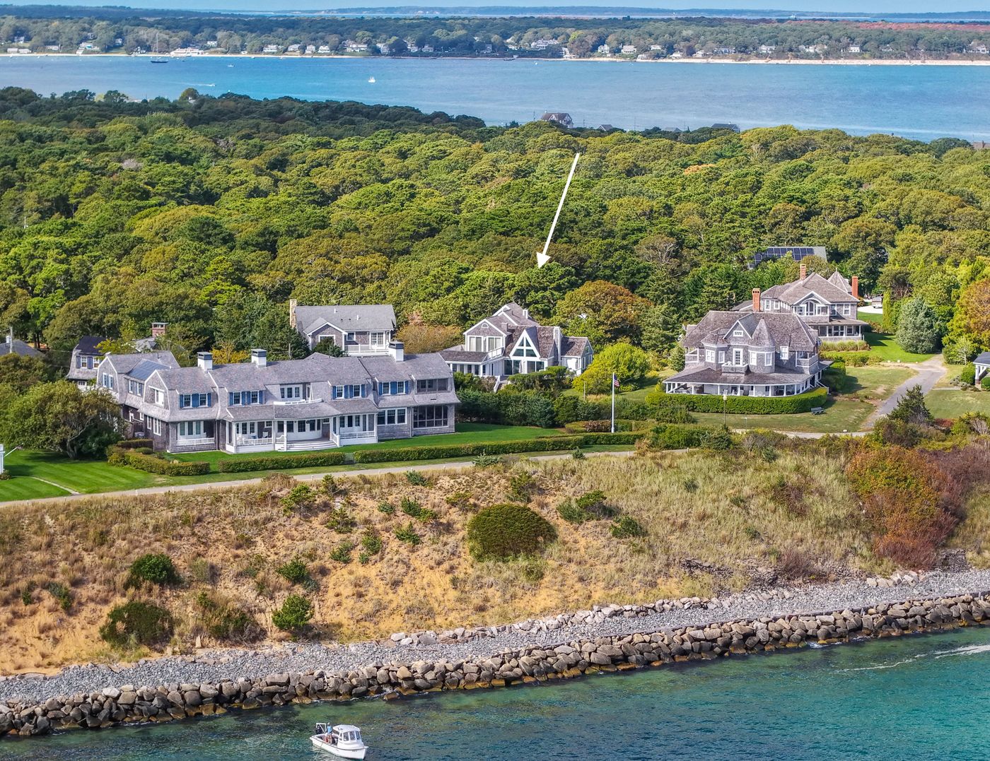 9 Weston Avenue Oak Bluffs MA 02568