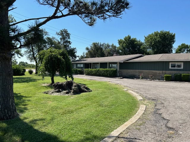 9535 E. 45th St. N. Bel Aire KS 67226