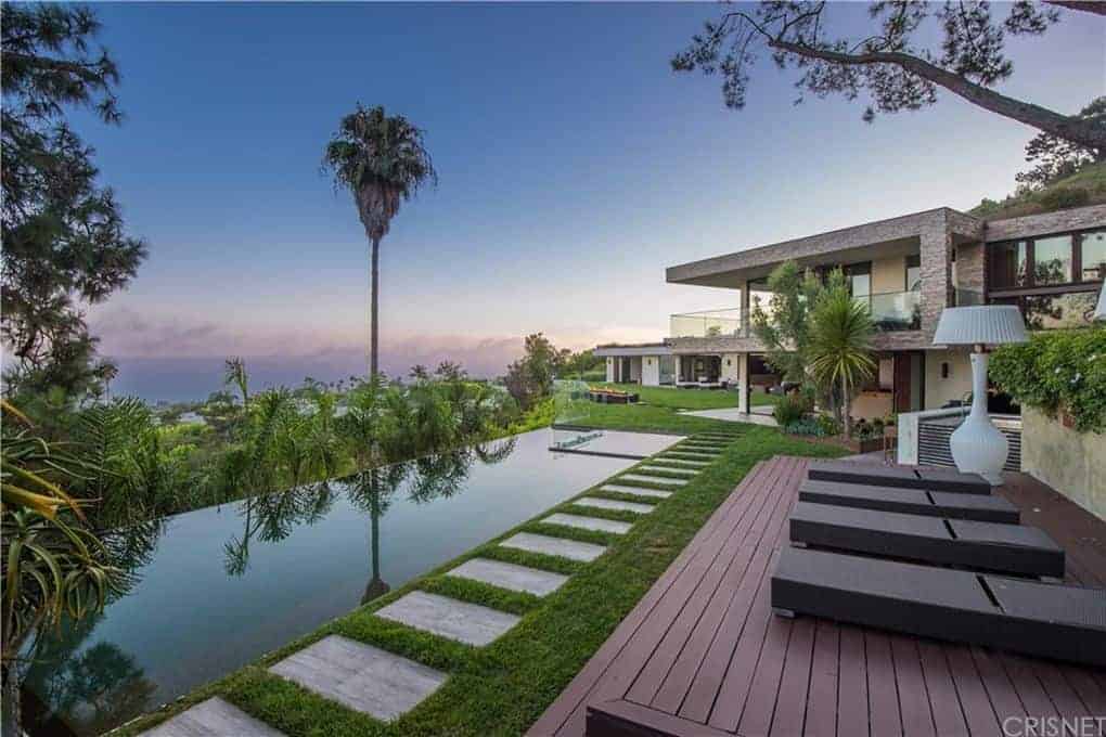 1134 Lachman Lane Pacific Palisades CA 90272