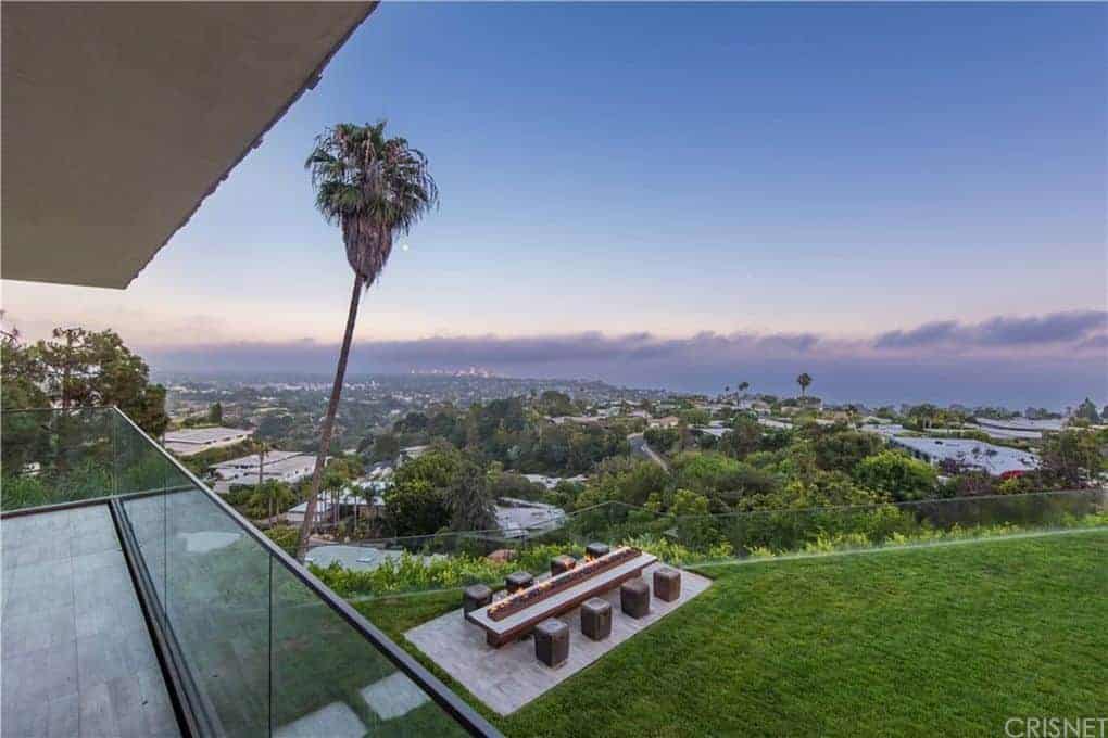 1134 Lachman Lane Pacific Palisades CA 90272