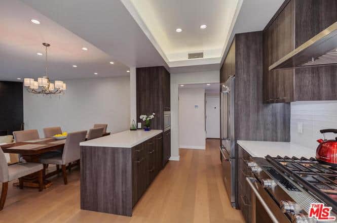 2307 Fox Hills Drive Los Angeles CA 90064