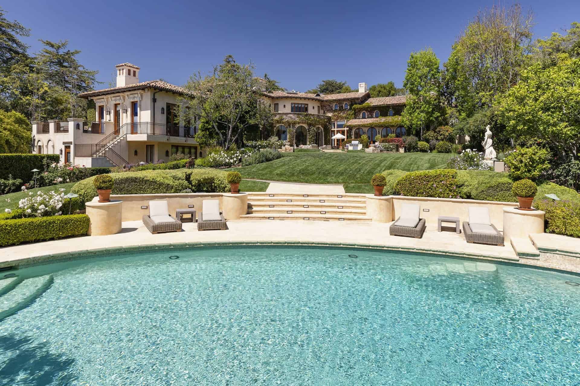 1550 Amalfi Drive Pacific Palisades CA 90272