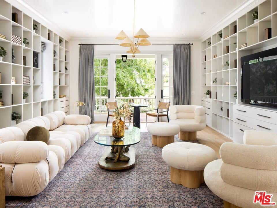555 N Tigertail Road Los Angeles CA 90049