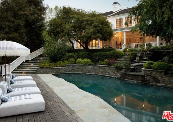 555 N Tigertail Road Los Angeles CA 90049