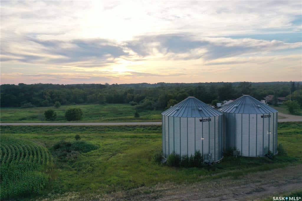 NE 5 43 2 W2 Hudson Bay SK S0A 0A9