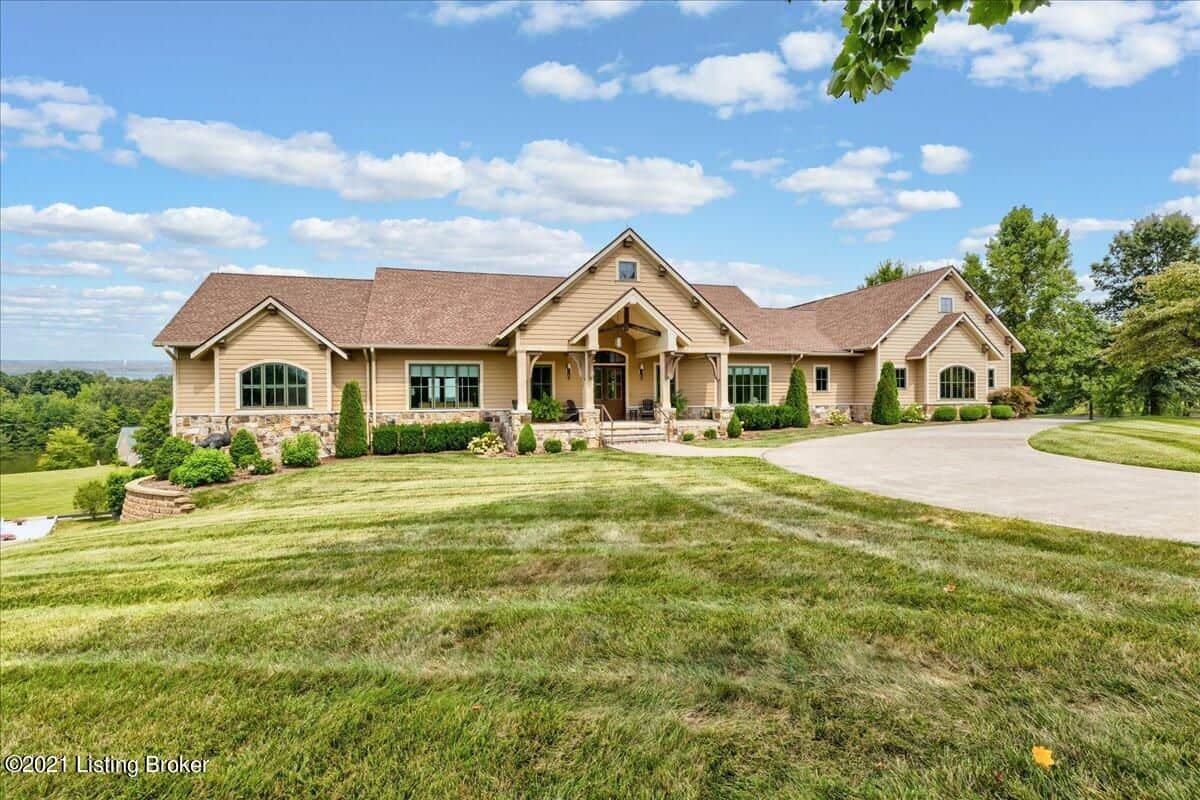 30 Bass Ct, N Whitesville KY 42378