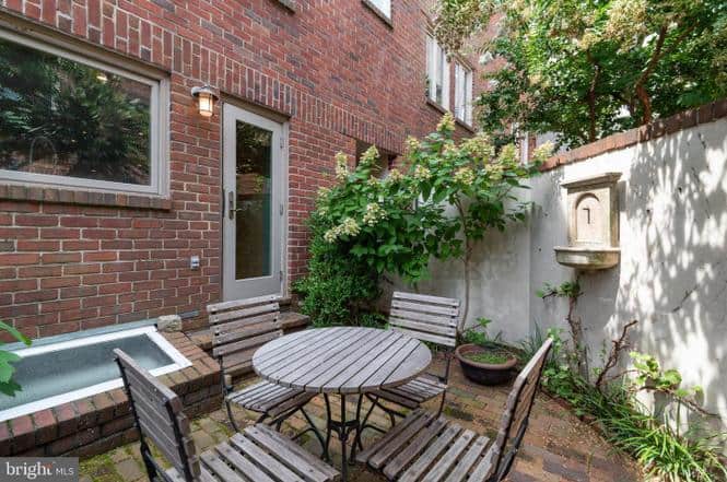 111 Naudain Street Philadelphia PA 19147