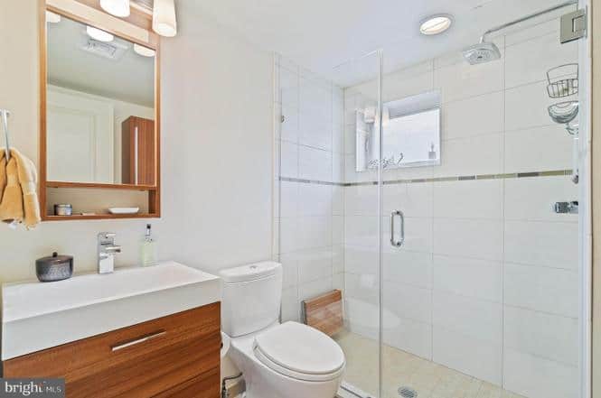 111 Naudain Street Philadelphia PA 19147