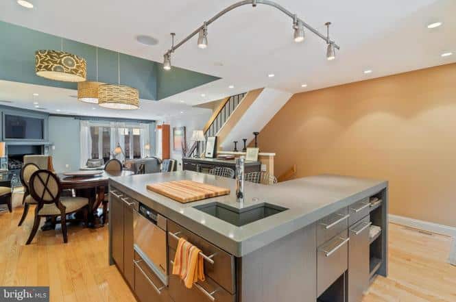 111 Naudain Street Philadelphia PA 19147