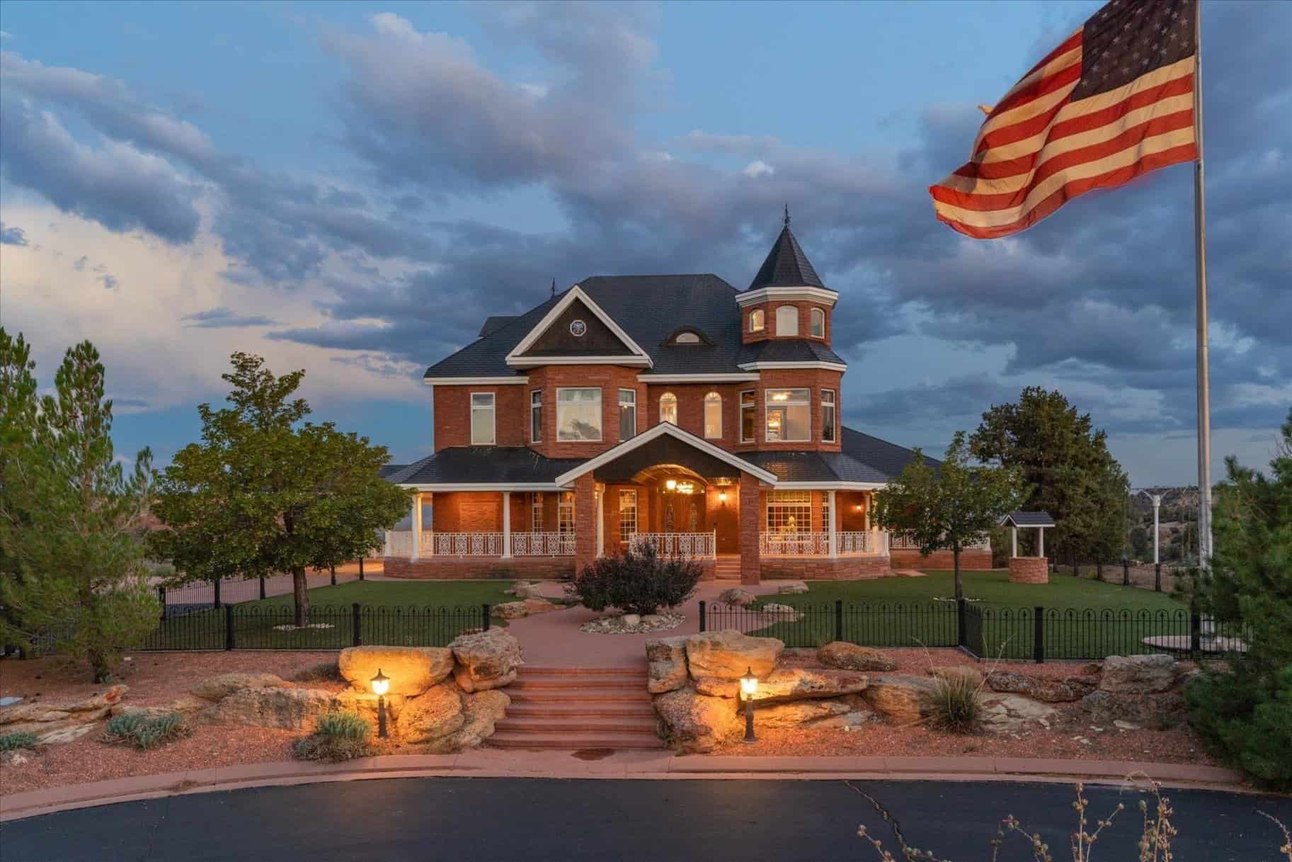5615 Eight Mile Gap Road Kanab UT 84741