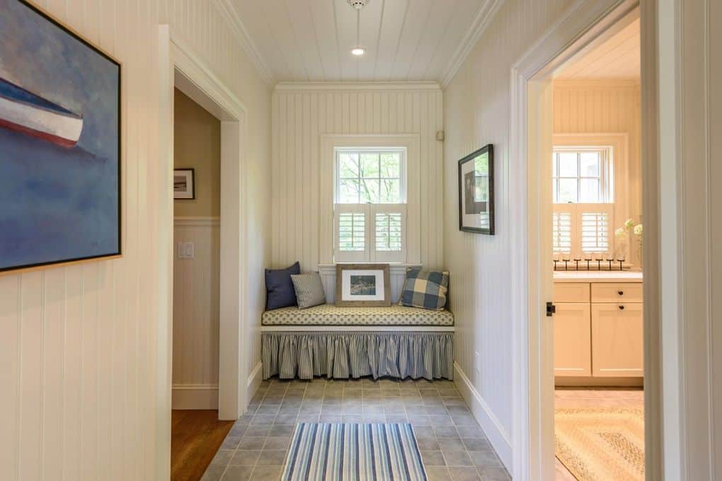 103 Main Street Vineyard Haven MA 02568