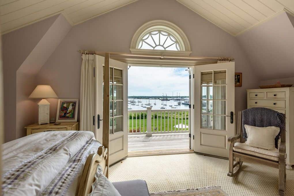 103 Main Street Vineyard Haven MA 02568
