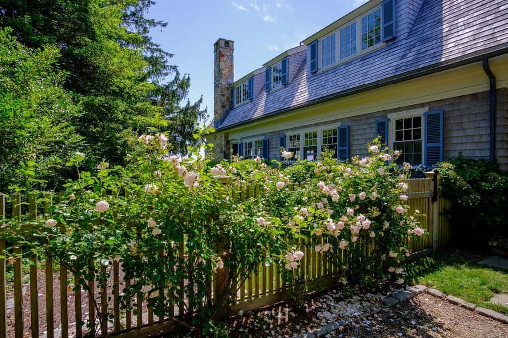 103 Main Street Vineyard Haven MA 02568