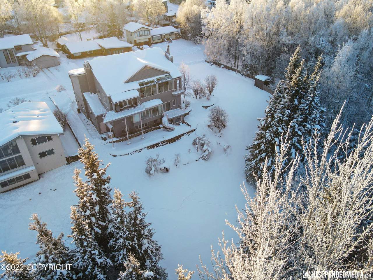 3327 Illiamna Avenue Anchorage AK 99517