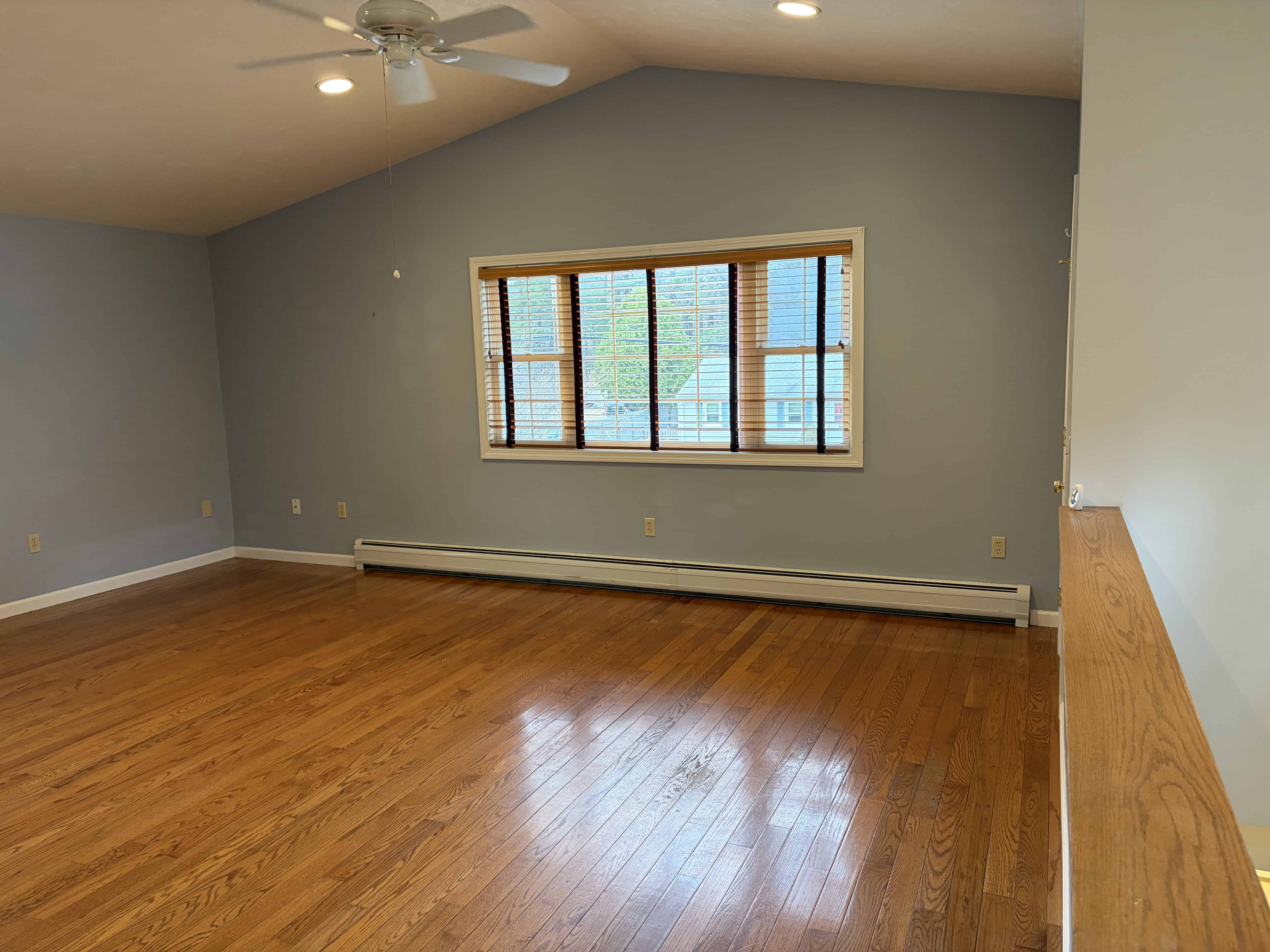 Easthampton MA 01027