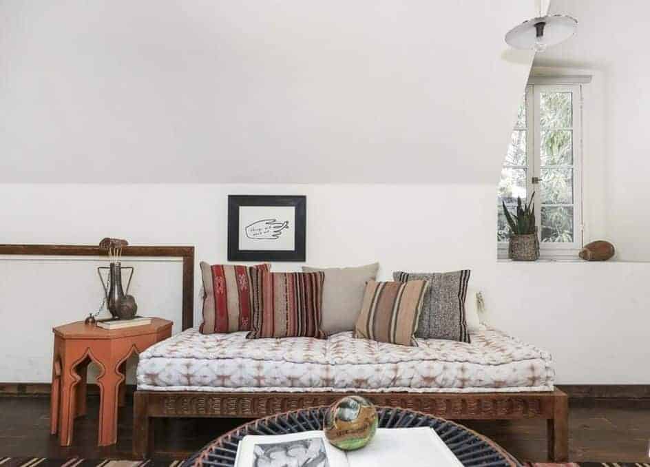 2566 Verbena Drive Los Angeles CA 90068