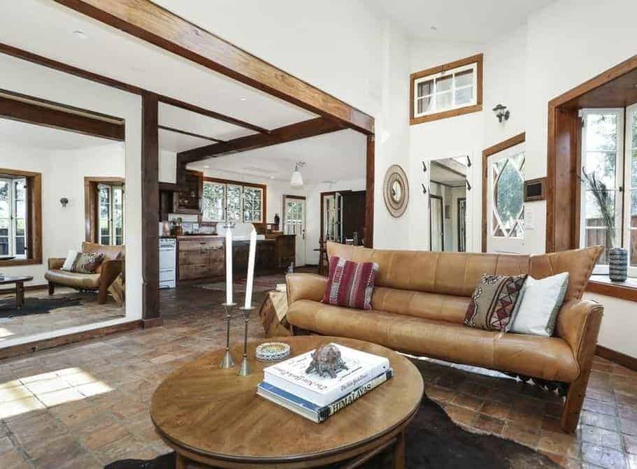 2566 Verbena Drive Los Angeles CA 90068