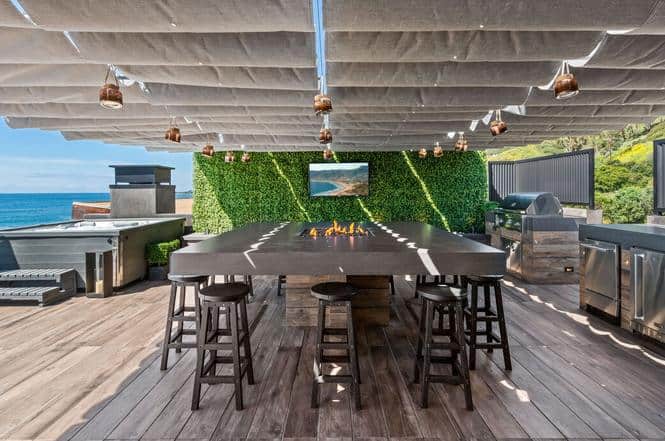 22150 Pacific Coast Highway Malibu CA 90265