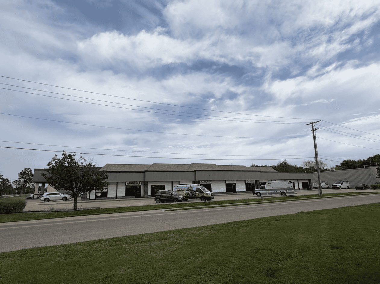 602 N. Webb Wichita KS 67206