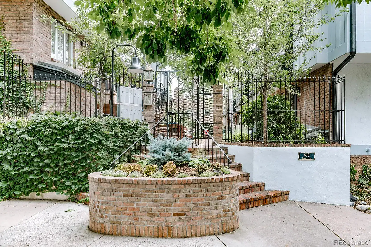 690 N Pennsylvania Street Denver CO 80203