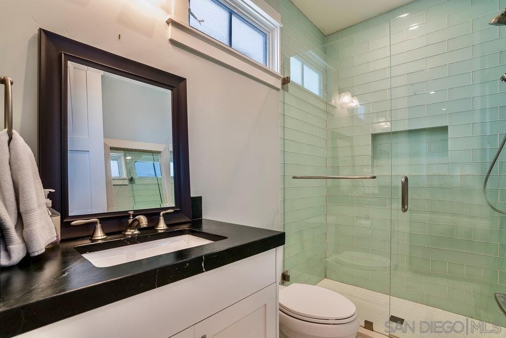 5769 Waverly Avenue La Jolla CA 92037