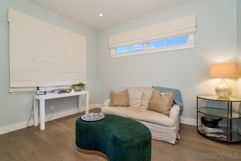 5769 Waverly Avenue La Jolla CA 92037