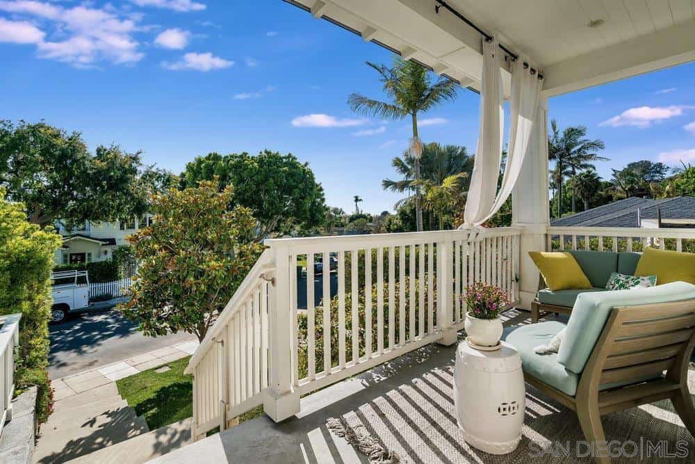 5769 Waverly Avenue La Jolla CA 92037
