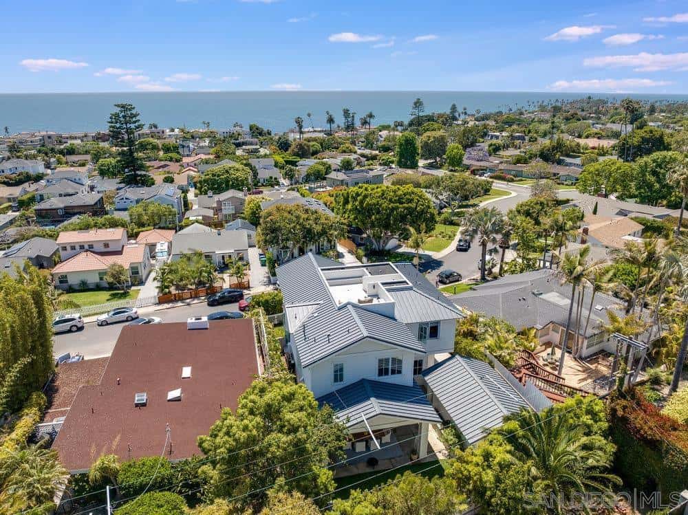 5769 Waverly Avenue La Jolla CA 92037
