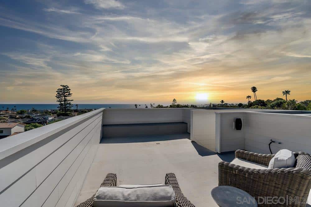 5769 Waverly Avenue La Jolla CA 92037