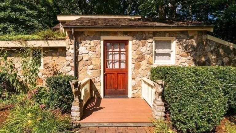 1405 1399 Tremont Street Duxbury MA 02332
