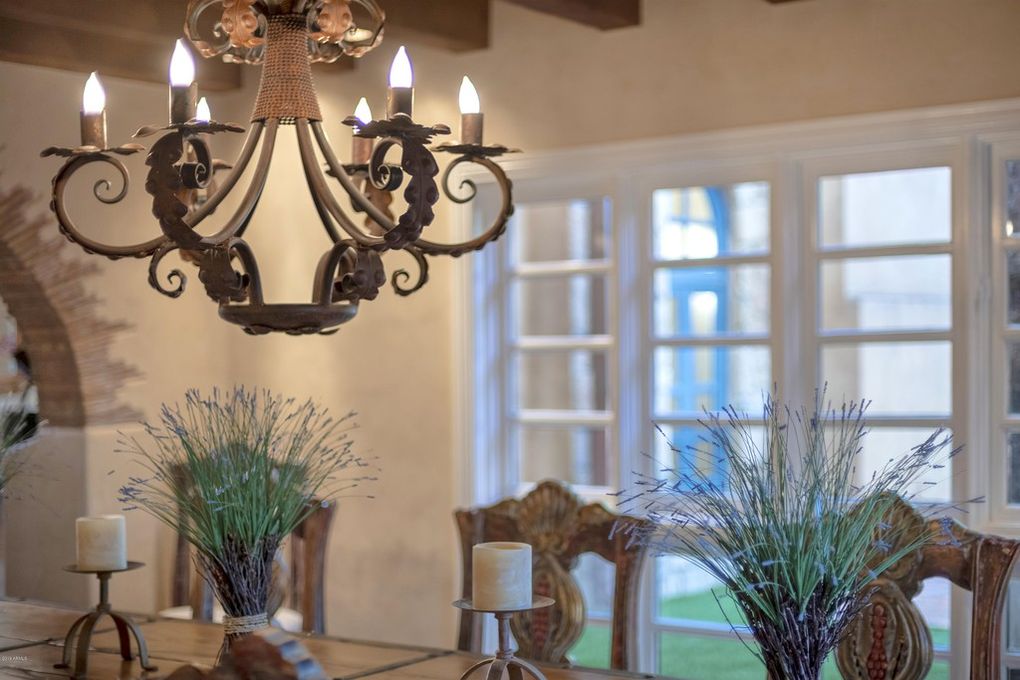 55 Biltmore Estate Phoenix AZ 85016